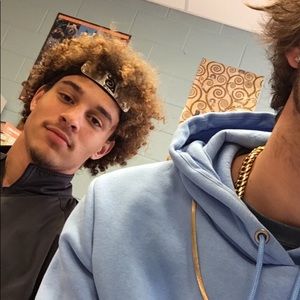 Meet your Posher, Hayden